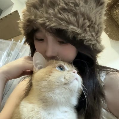 目露凶光